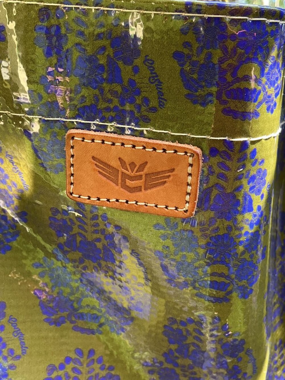 ✨ Consuela Tote Bag – Olive & Blue Floral Print | Large Carryall ✨ - Picture 3 of 7